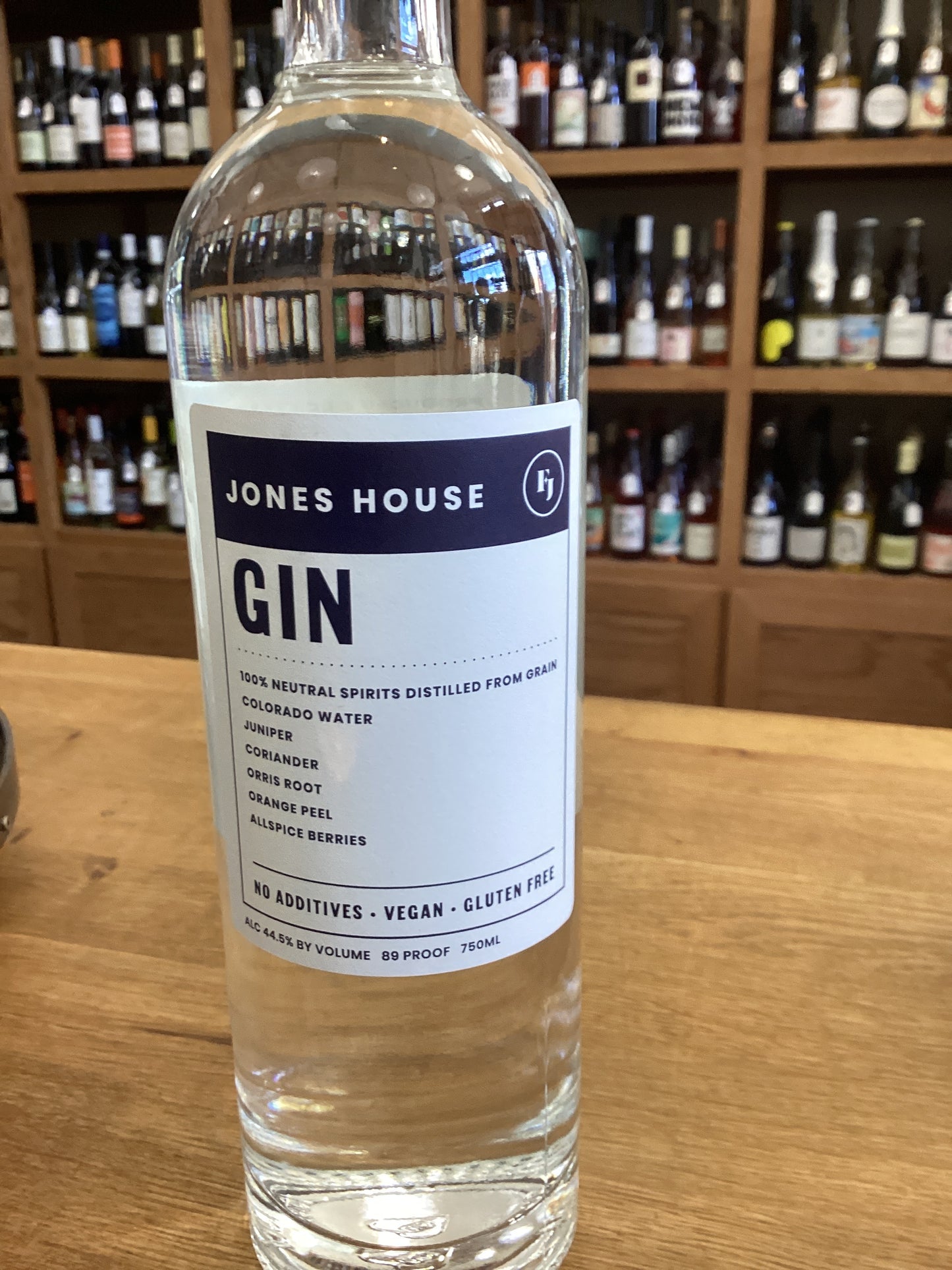 Family Jones - House Gin